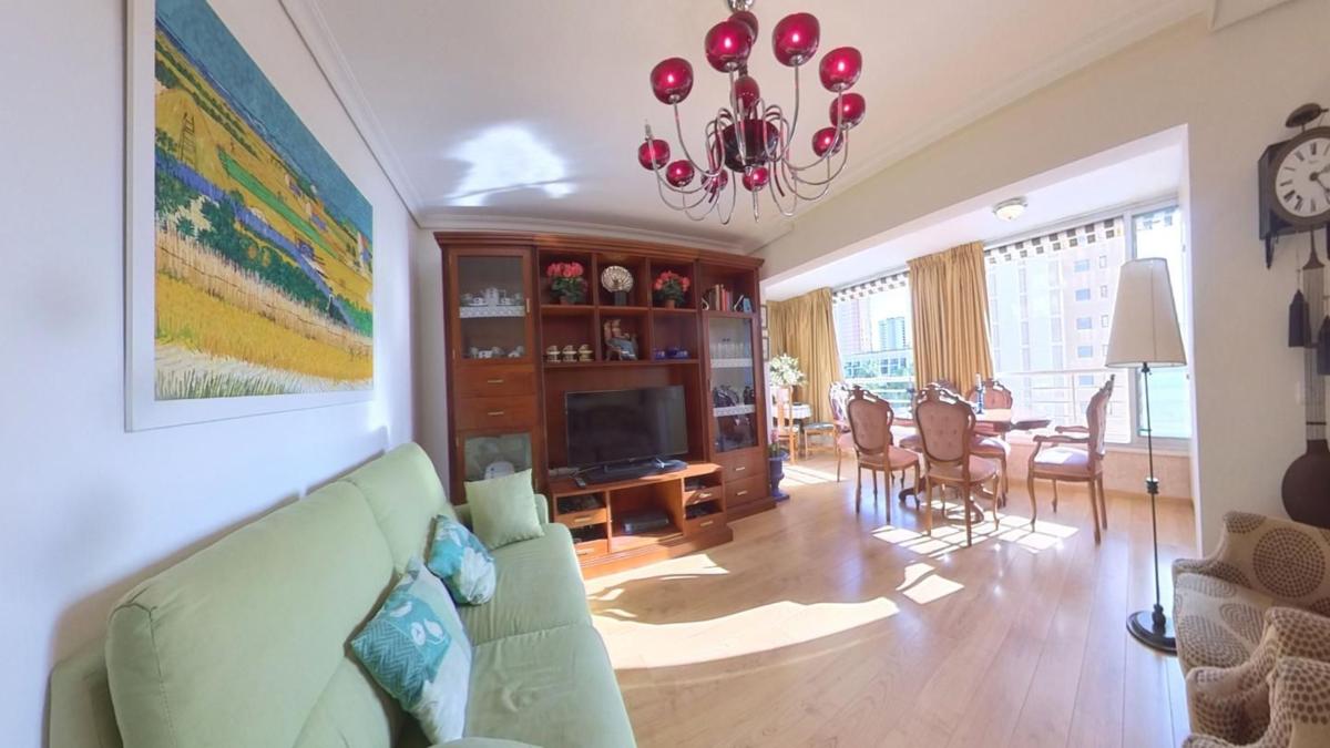 Venta de piso en Piso en Calle Kennedy, Pueblo Levante, Benidorm, Benidorm
photo 2