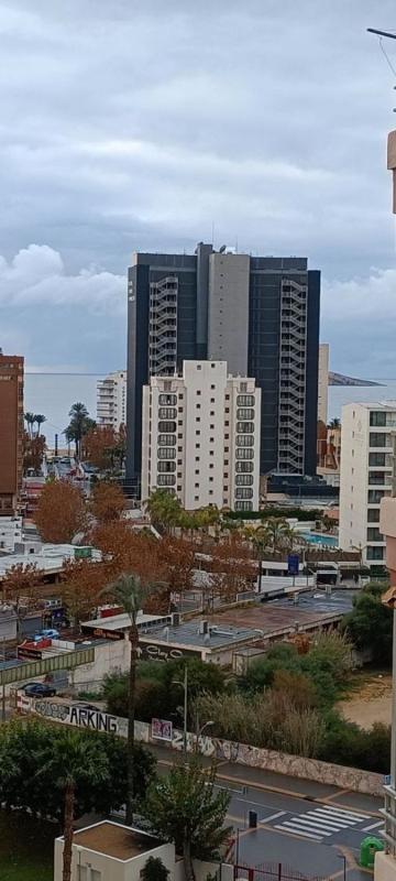 Venta de piso en Piso en Calle Derramador, Zona Rincón Bajo, Benidorm, Benidorm
photo 4