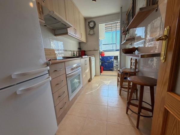 Продажа квартиры на Piso en Zona Sierra Helada, Benidorm, Бенидорм
thumbnail 2