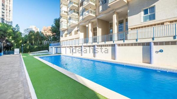 Продажа квартиры на Piso en Zona Sierra Helada, Benidorm, Бенидорм
thumbnail 3