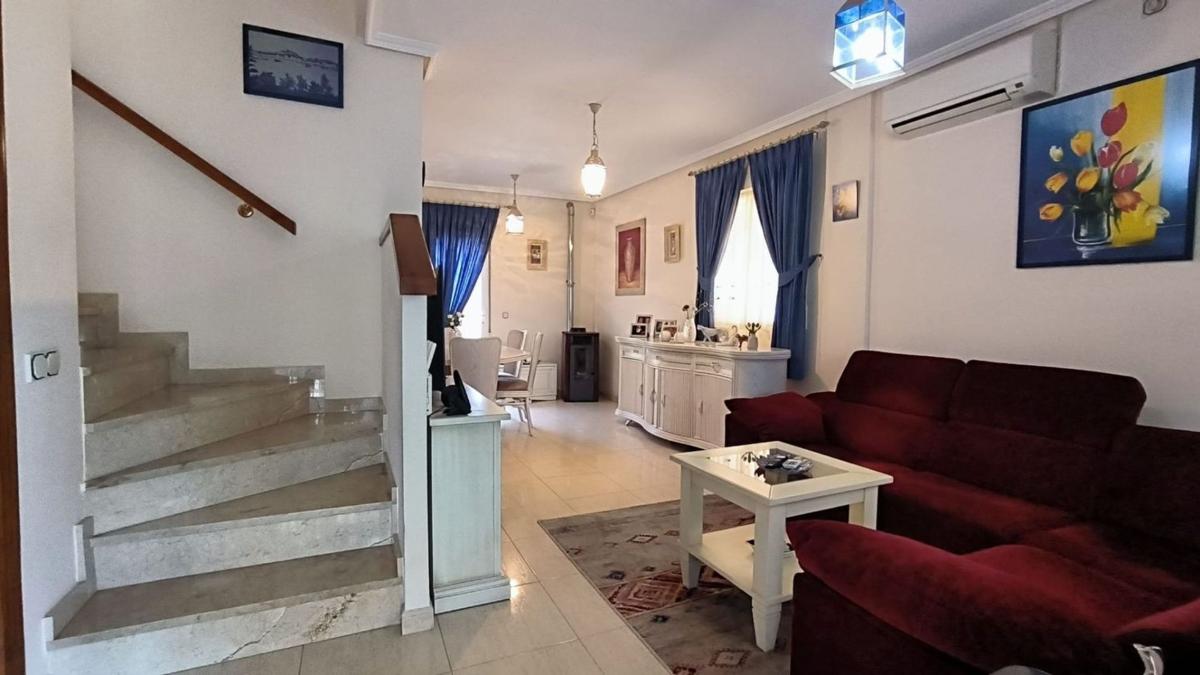 Properties for sale and rent in Spain photo 4