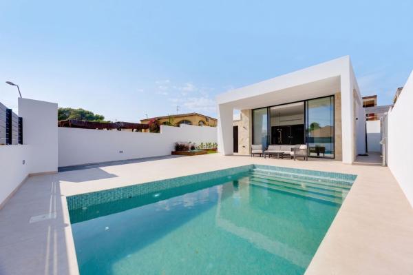 Casa o chalet independiente en Los Balcones - Los Altos del Edén, Torrevieja photo 2