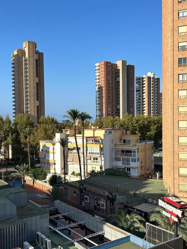 Venta de piso en Piso en Calle Gerona, Playa de Levante, Benidorm, Benidorm
photo 2