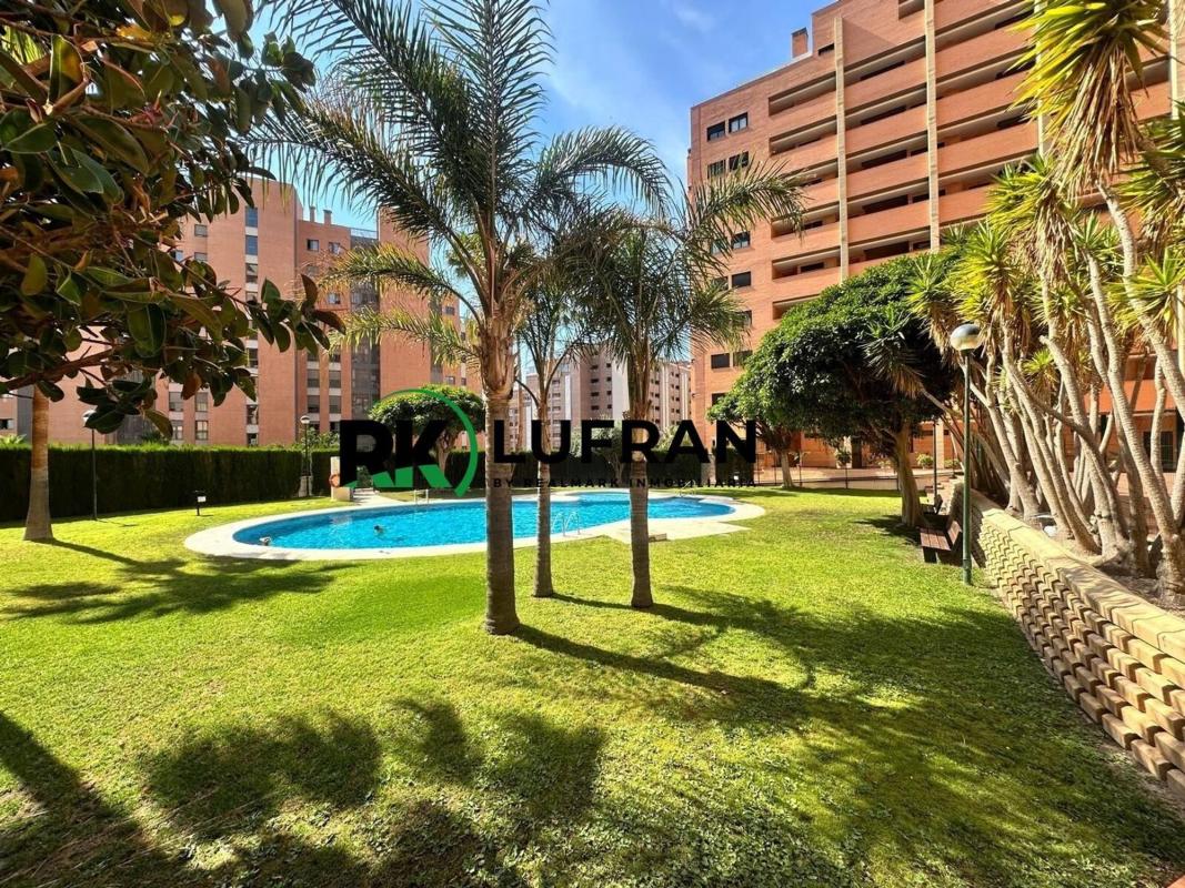 Sale of apartment in Piso en Alitana - Casablanca, La Villajoyosa / Vila Joiosa, La Villajoyosa / Vila Joiosa
photo 1