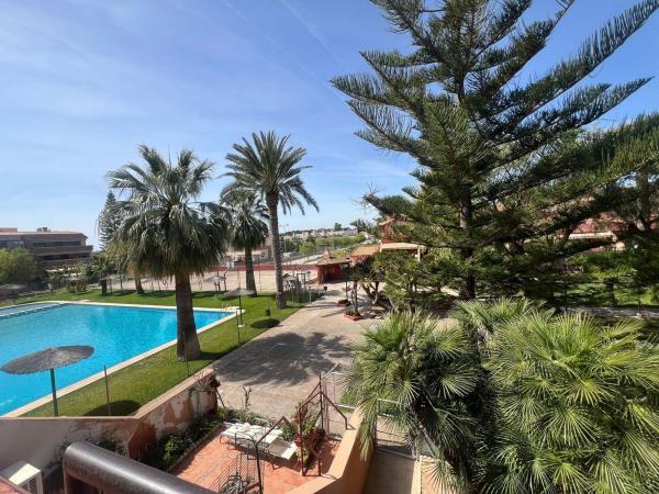 Chalet adosado en Calle la Maigmona, Centro, San Juan de Alicante thumbnail 2