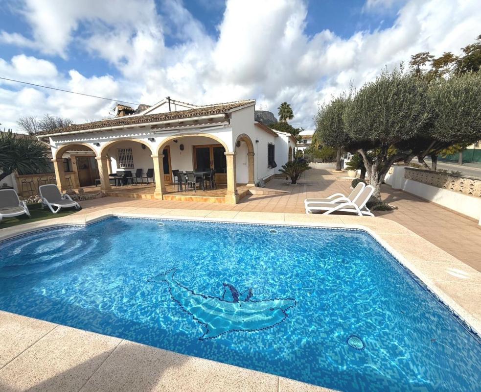 Venta de chalet independiente en Casa o chalet en Gargasindi, Calpe, Calpe
photo 1