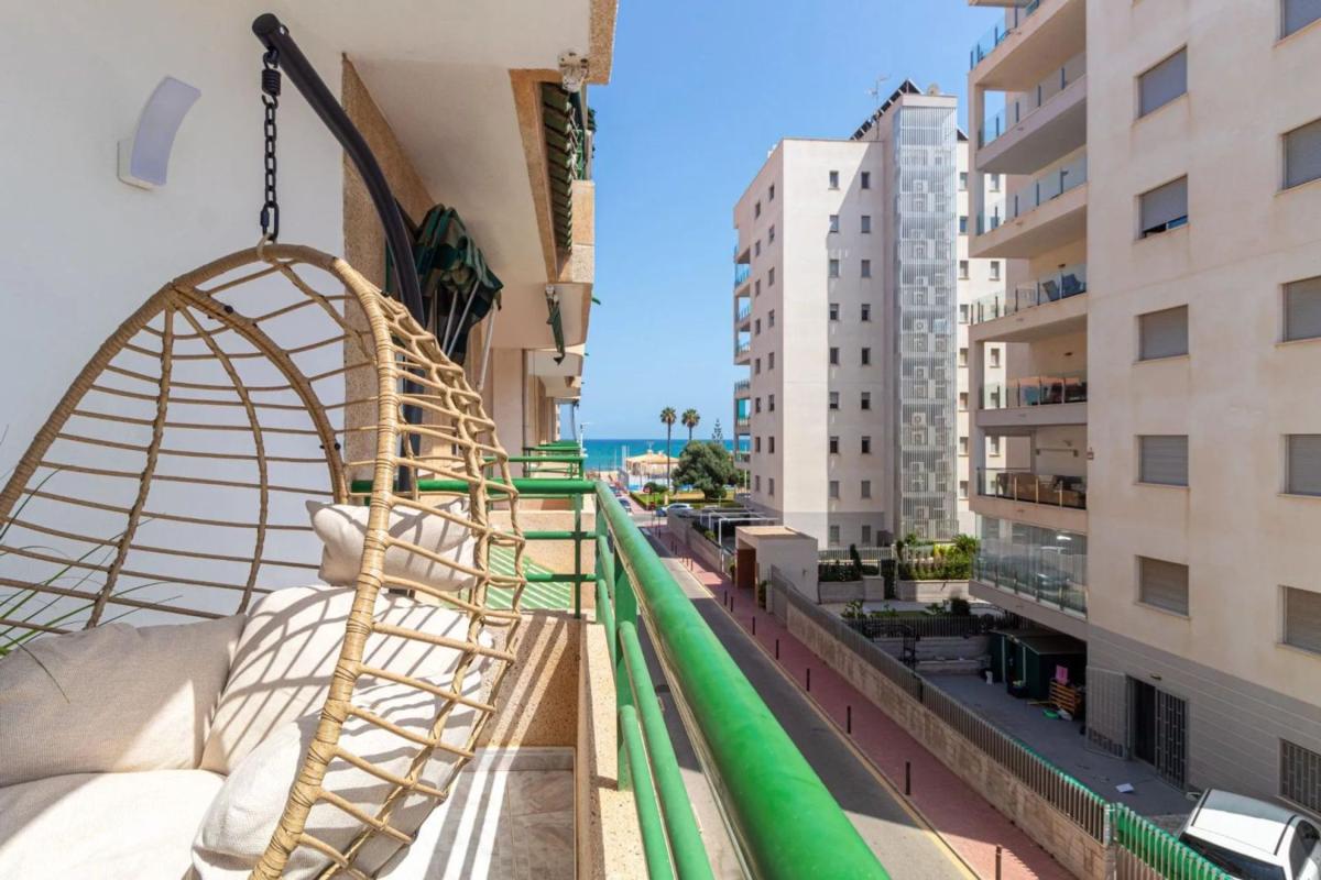 Продажа квартиры на Piso en Avenida de los Europeos, 8, Los Europeos, Torrevieja, Торревьеха
photo 2