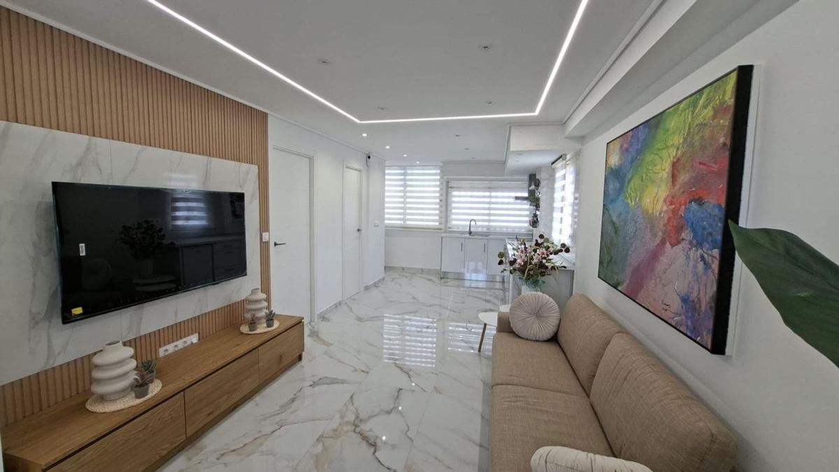 Venta de piso en Piso en Avenida Juan Fuster Zaragoza, 13, Zona Rincón Bajo, Benidorm, Benidorm
photo 2