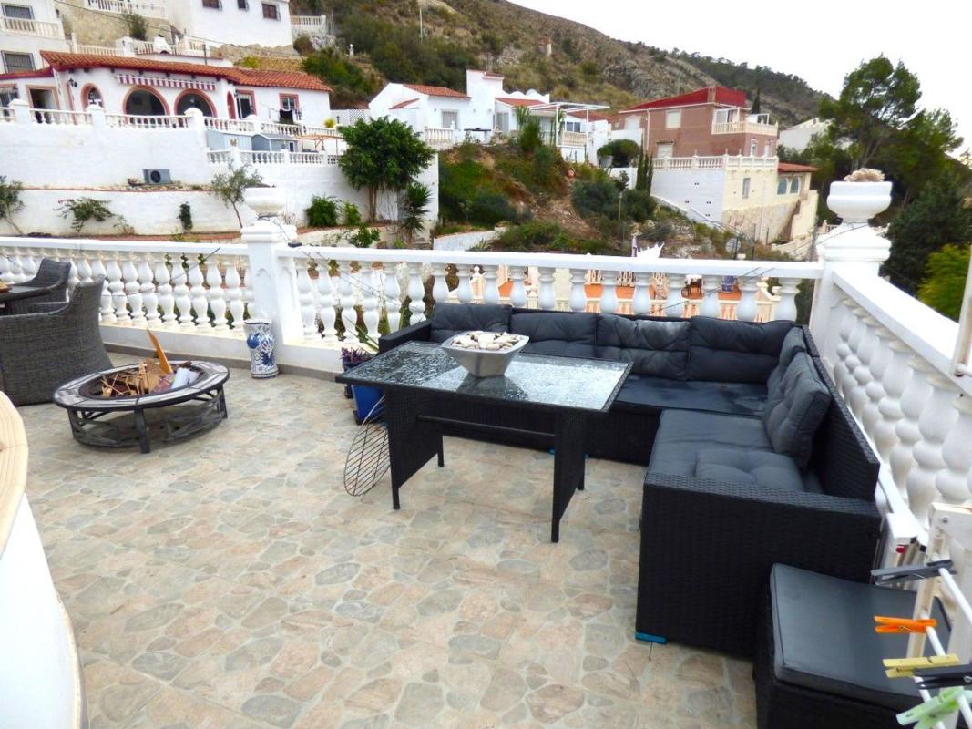 Propiedades en venta y alquiler en España photo 2