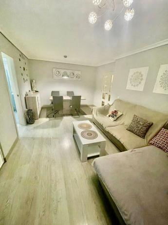 Venta de piso en Piso en Playa de Poniente, Benidorm, Benidorm
 photo 1
