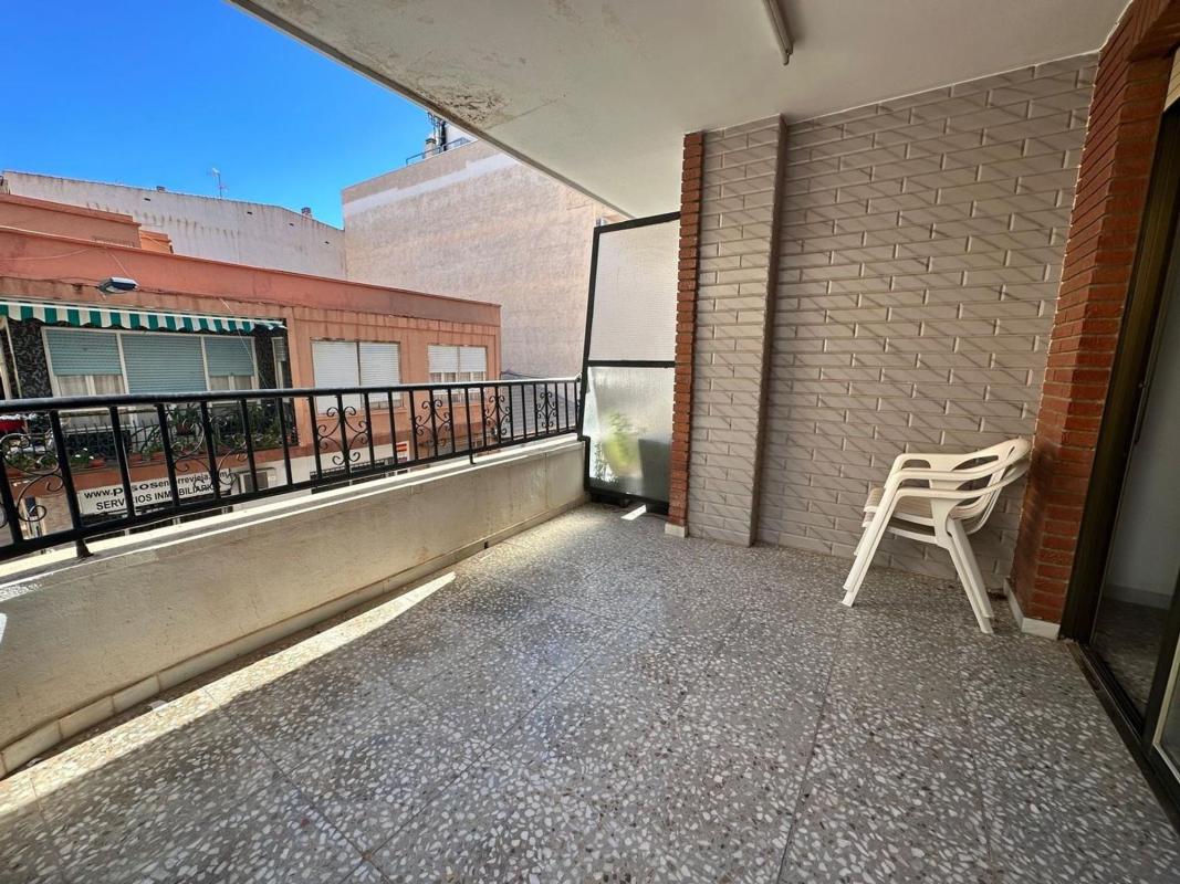 Venta de piso en Piso en Las Piscinas Naturales, Torrevieja, Torrevieja
photo 2
