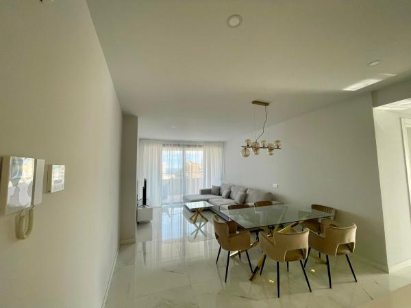 Продажа квартиры на Piso en Avenida de Benissa, 3, Playa de Poniente, Benidorm, Бенидорм
 photo 1