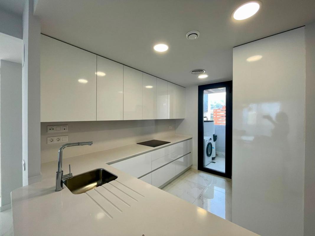 Продажа квартиры на Piso en Avenida de Benissa, 3, Playa de Poniente, Benidorm, Бенидорм
photo 4