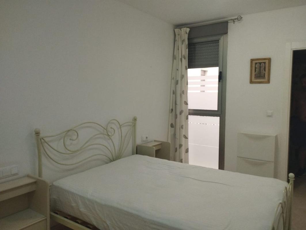 Продажа квартиры на Piso en Calle de Serrano, 9, Pueblo Poniente, Benidorm, Бенидорм
photo 3