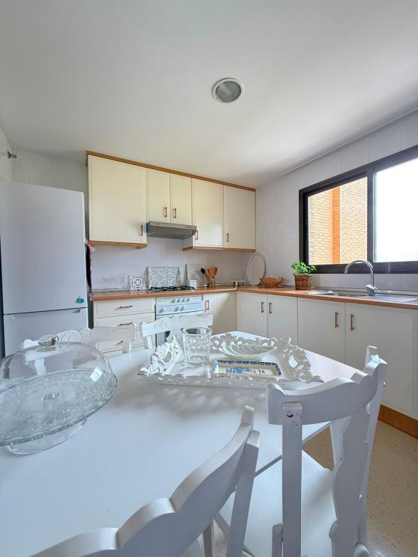 Продажа квартиры на Piso en Avenida Murtal, 4, Playa de Poniente, Benidorm, Бенидорм
photo 5