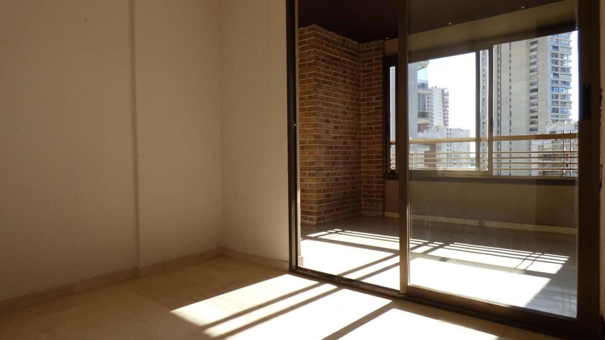 Продажа квартиры на Piso en Calle Gerona, Playa de Levante, Benidorm, Бенидорм
photo 1