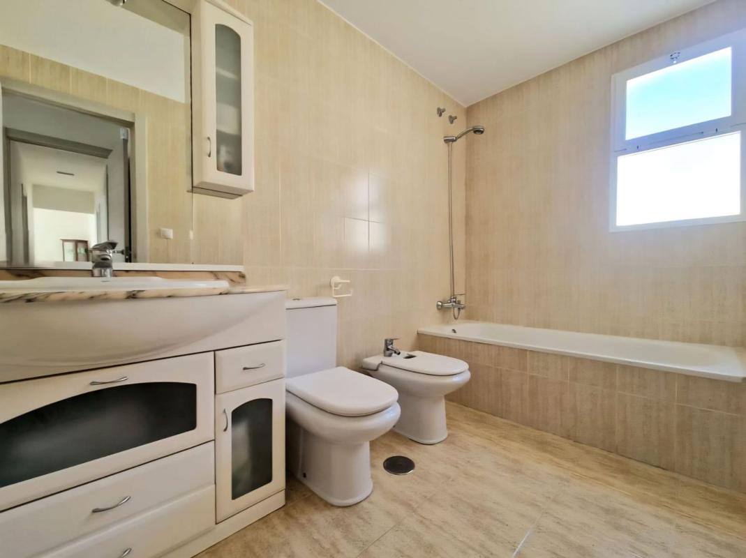 Недвижимость на продажу и в аренду в Испании photo 4