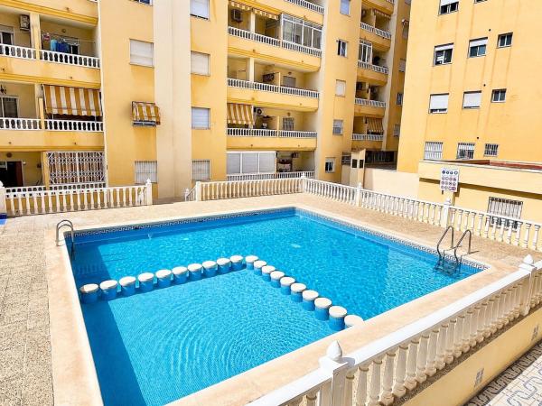 Venta de piso en Piso en San Emigdio, El Molino, Torrevieja, Torrevieja
photo 1