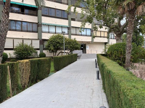 Sprzedaż mieszkania w Piso en Pueblo Levante, Benidorm, Benidorm
 photo 1