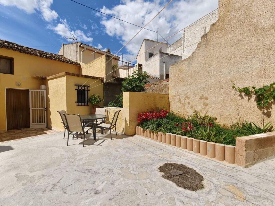 Properties for sale and rent in Spain photo 1