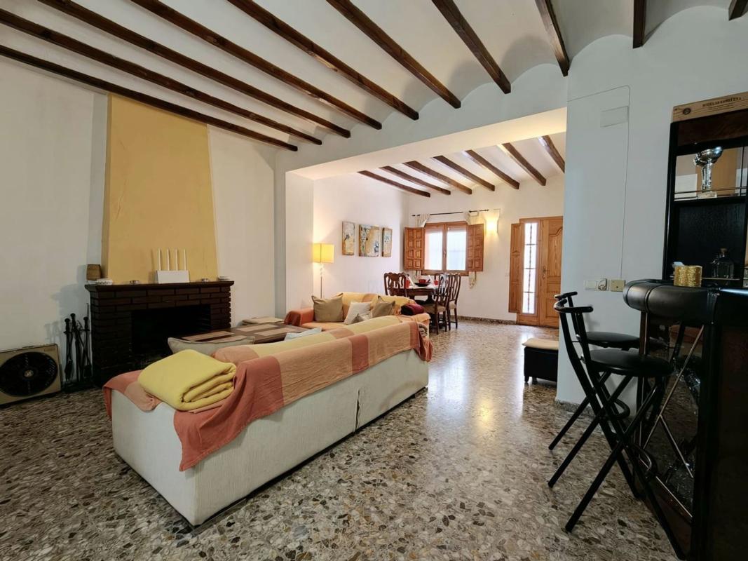Properties for sale and rent in Spain photo 5