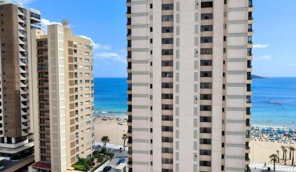 Продажа квартиры на Piso en Avenida del Mediterráneo, Playa de Levante, Benidorm, Бенидорм
 photo 2