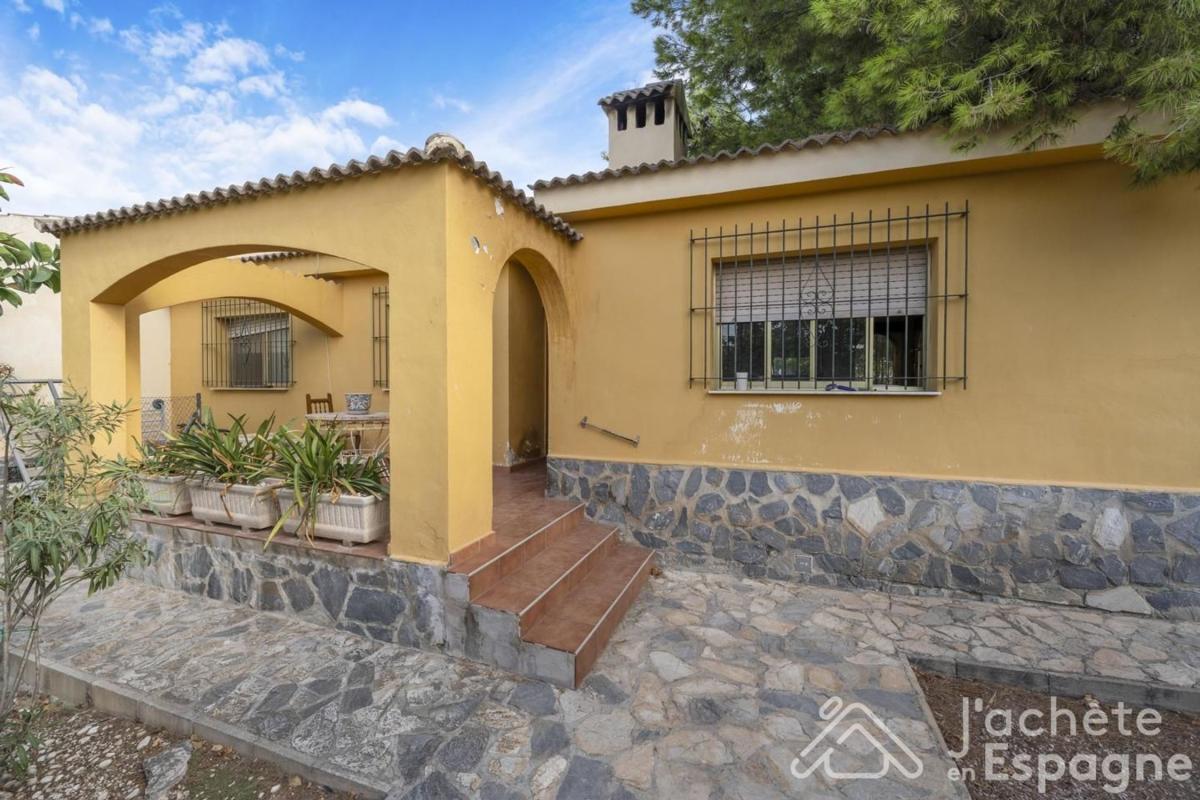 Propiedades en venta y alquiler en España photo 3