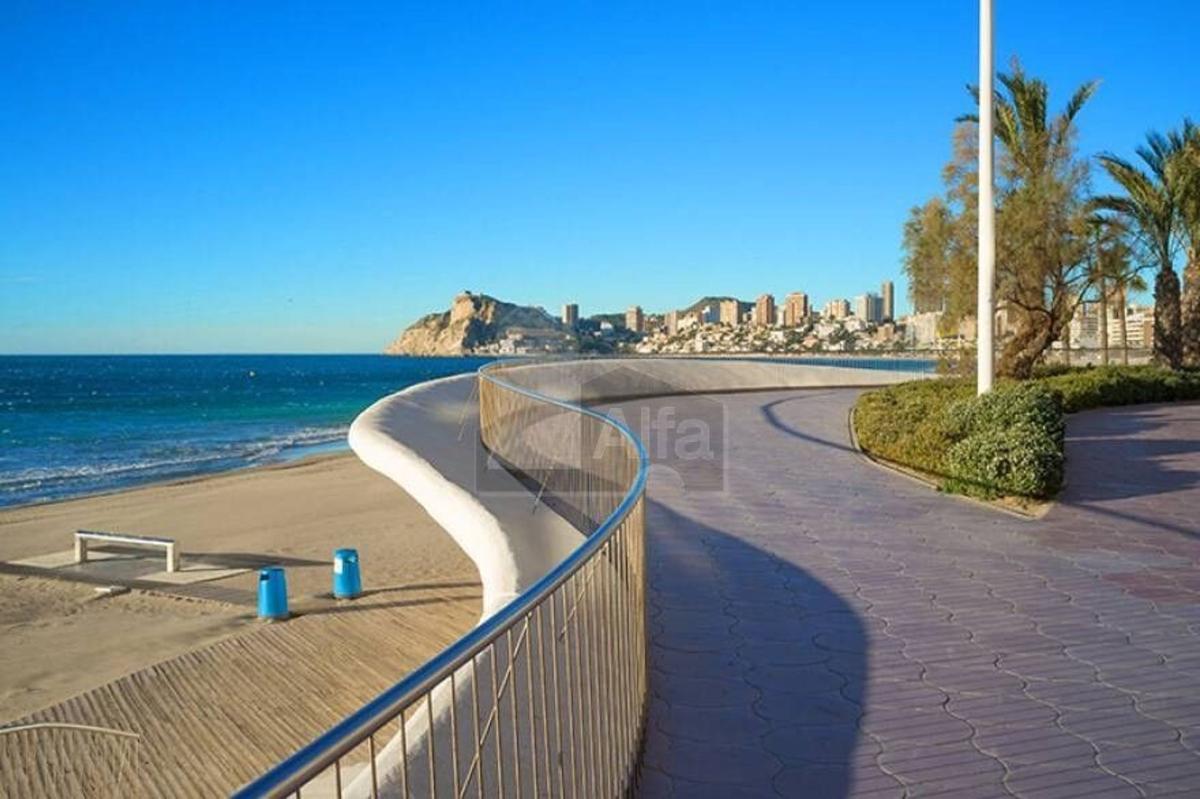 Venta de piso en Piso en Pueblo Poniente, Benidorm, Benidorm
photo 2