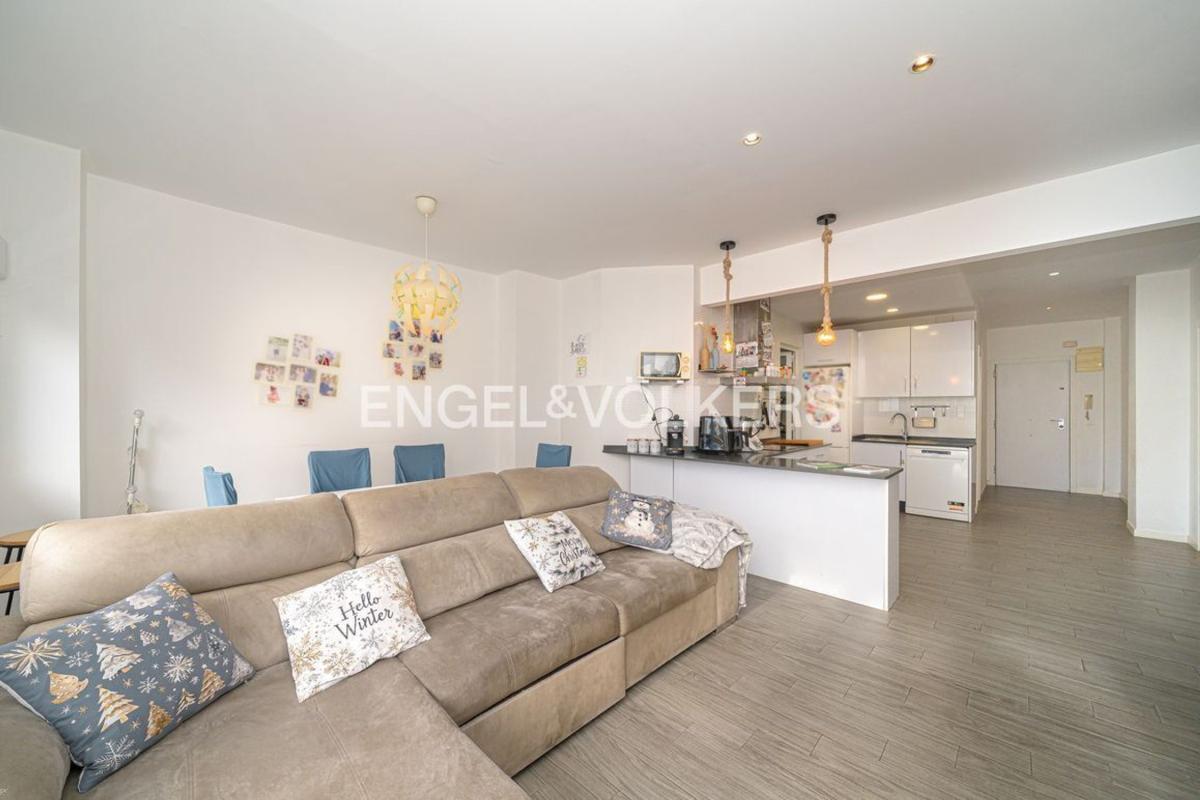 Продажа квартиры на Piso en Calle Colón, Platja Vila Joiosa, La Villajoyosa / Vila Joiosa, Ла Виллахойоса / Вила Хойоса
photo 4