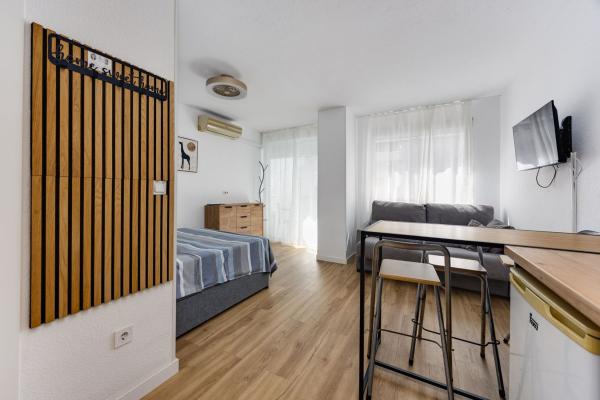 Estudio en venta en Estudio en Arquitecto Larramendi, Avenida Habaneras - Curva de Palangre, Torrevieja, Torrevieja photo 4