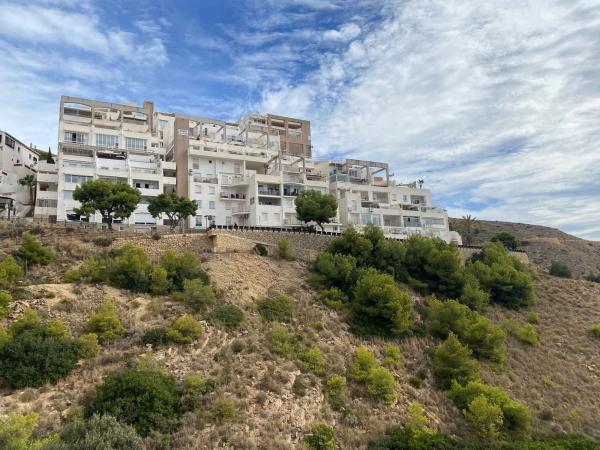 Продажа квартиры на Piso en Calle Sierra Dorada, 19, Zona Sierra Helada, Benidorm, Бенидорм
photo 1