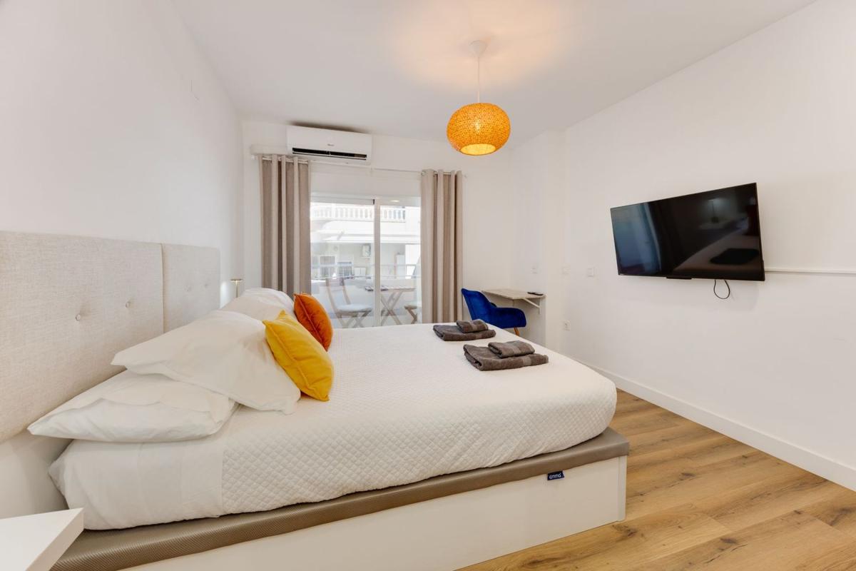 Продажа студии в Estudio en Felix Rodriguez De La Fue, Avenida Habaneras - Curva de Palangre, Torrevieja, Торревьеха photo 2