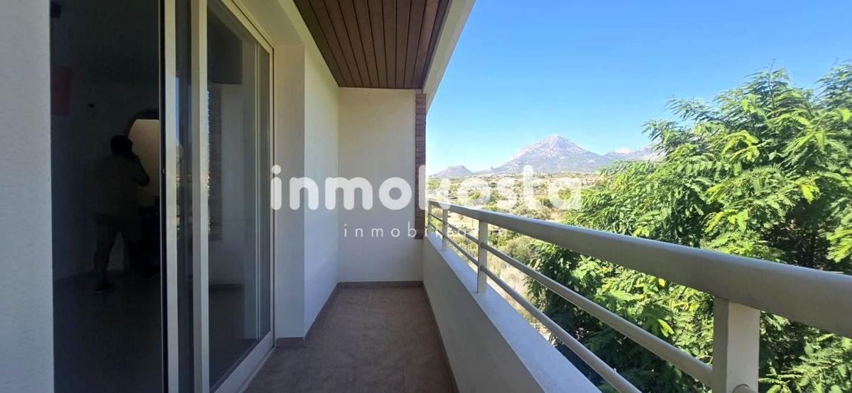 Venta de piso en Piso en Calle de Juan Gris, Alfaz del Pi Pueblo-Urbanizaciones, Alfaz del Pi, Alfaz del Pi
 photo 3