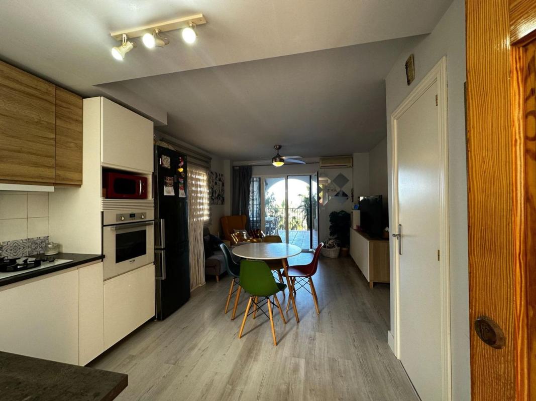 Venta de piso en Piso en Calle de la Boira, Bonalba-Cotoveta, Mutxamel, Mutxamel
photo 2