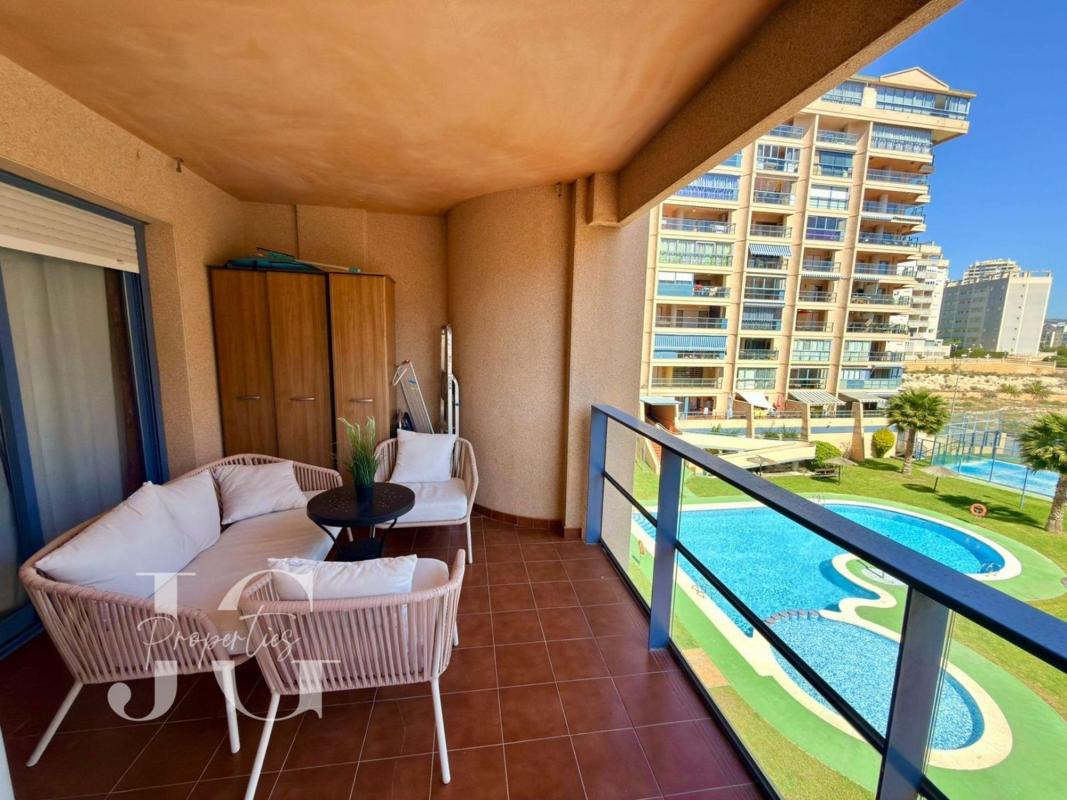 Sale of apartment in Piso en Calle Garbí, 4, Alitana - Casablanca, La Villajoyosa / Vila Joiosa, La Villajoyosa / Vila Joiosa
photo 1