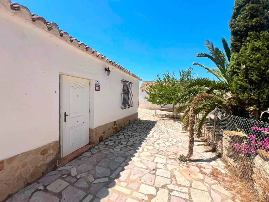 Venta de finca rústica en Finca rústica en Desamparados-Hurchillo-Torremendo, Orihuela , Orihuela photo 3