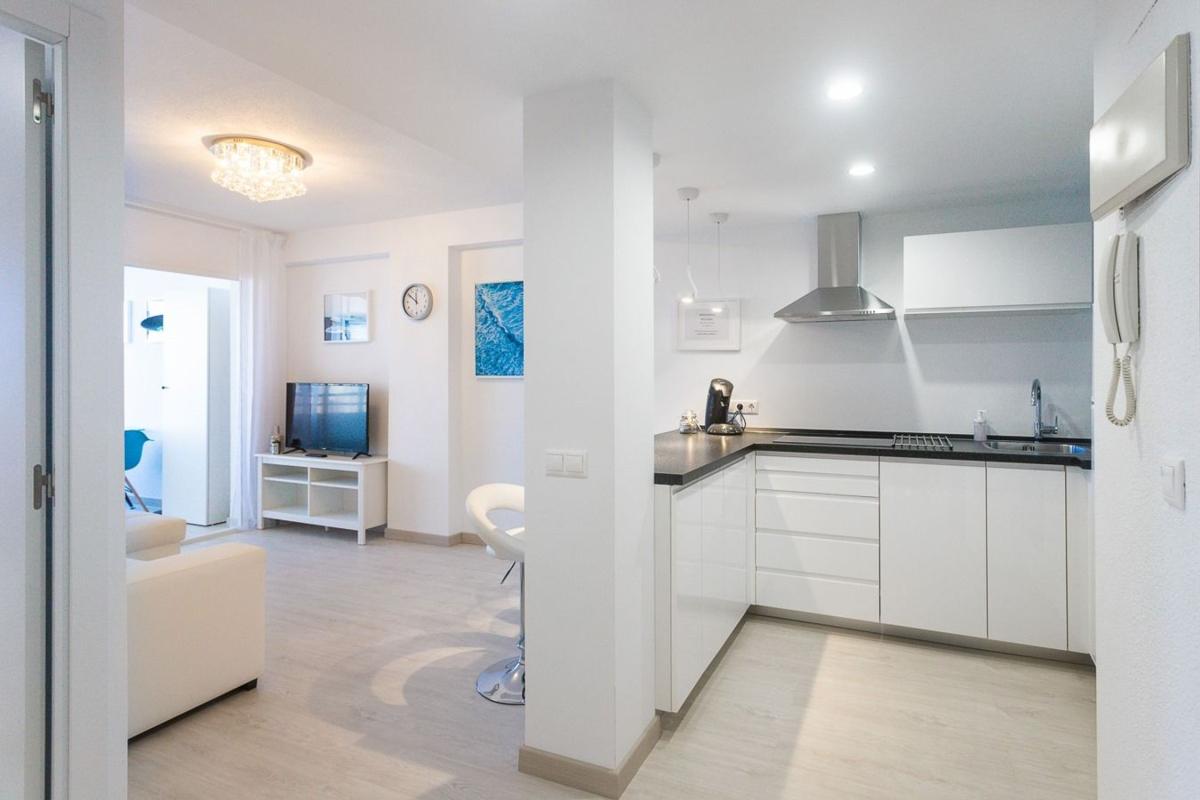 Venta de piso en Piso en Calle de Bonn, 4, Zona Sierra Helada, Benidorm, Benidorm
photo 2