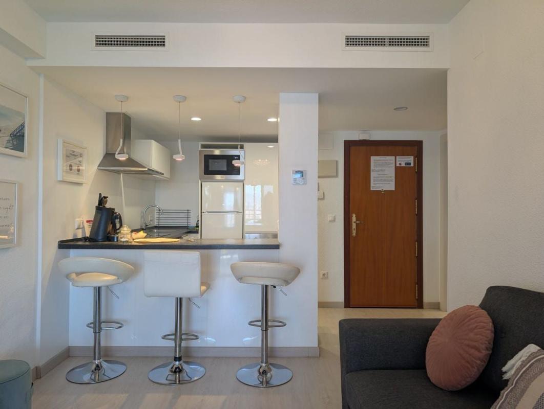Venta de piso en Piso en Calle de Bonn, 4, Zona Sierra Helada, Benidorm, Benidorm
photo 3