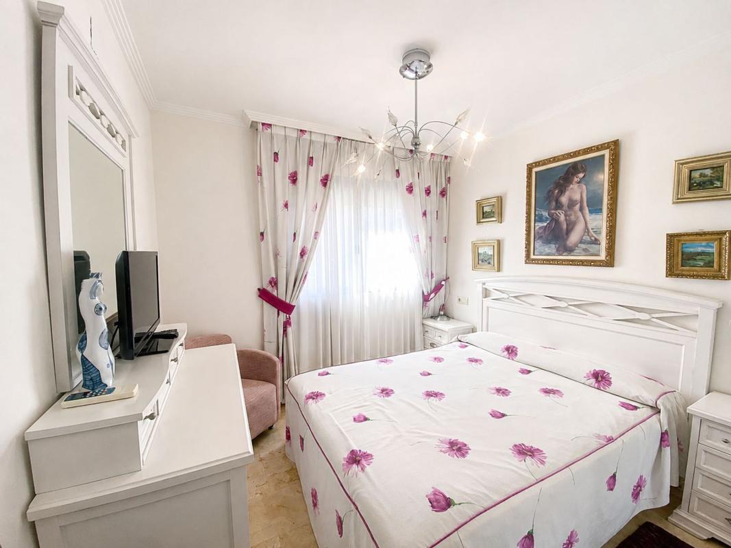 Sale of apartment in Piso en Calle Emilio Ortuño, Pueblo Levante, Benidorm, Benidorm
photo 5
