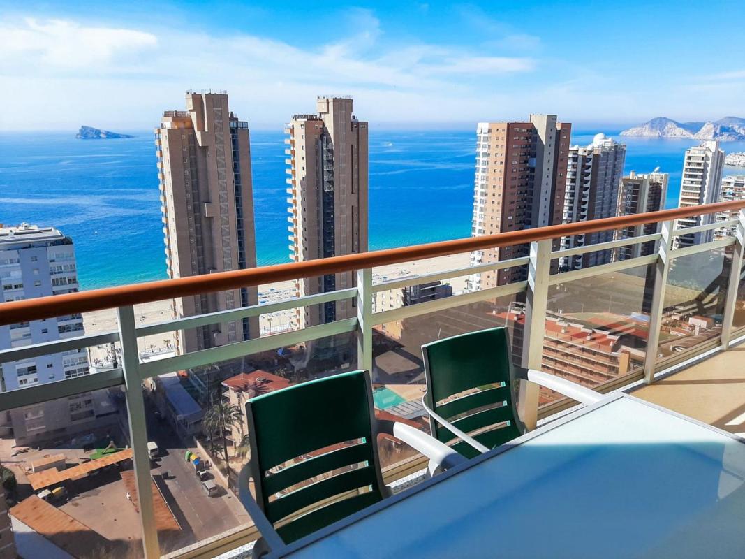 Sprzedaż mieszkania w Piso en Playa de Levante, Benidorm, Benidorm
photo 1