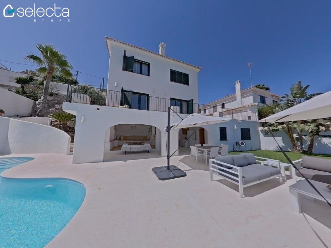 Properties for sale and rent in Spain photo 1