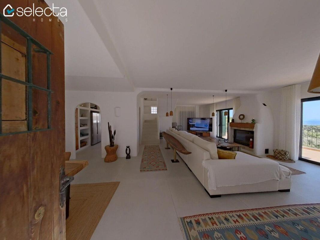 Properties for sale and rent in Spain photo 5