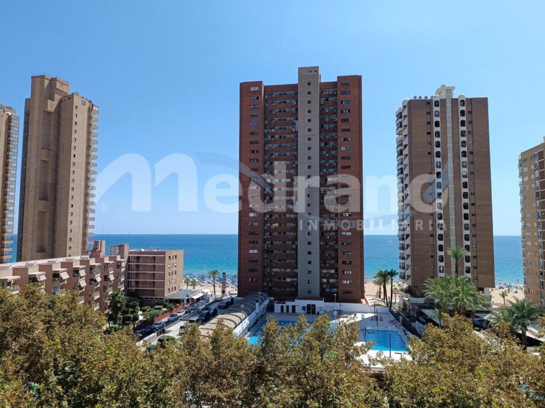 Sprzedaż mieszkania w Piso en Playa de Levante, Benidorm, Benidorm
photo 1