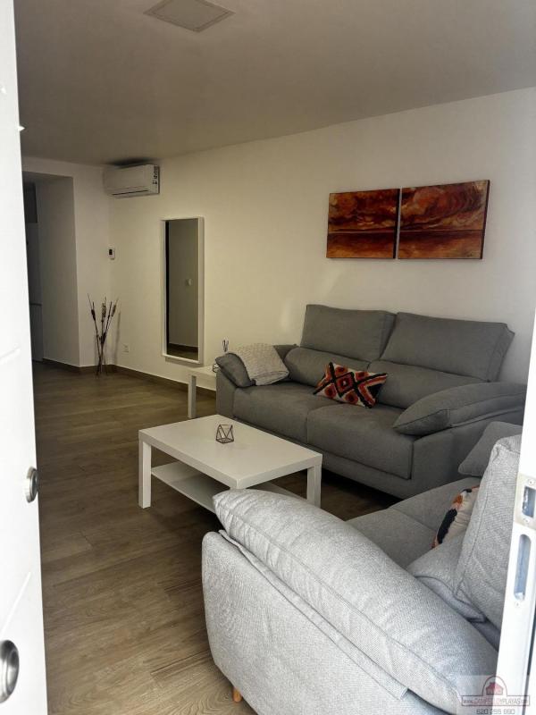 Venta de piso en Piso en Calle de los Naranjos, Centro Urbano, Benidorm, Benidorm
photo 1