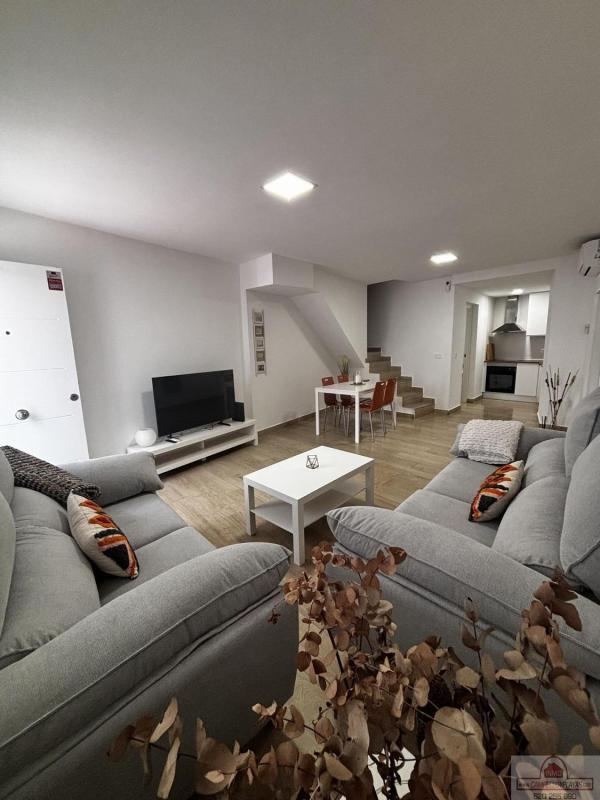 Venta de piso en Piso en Calle de los Naranjos, Centro Urbano, Benidorm, Benidorm
photo 3