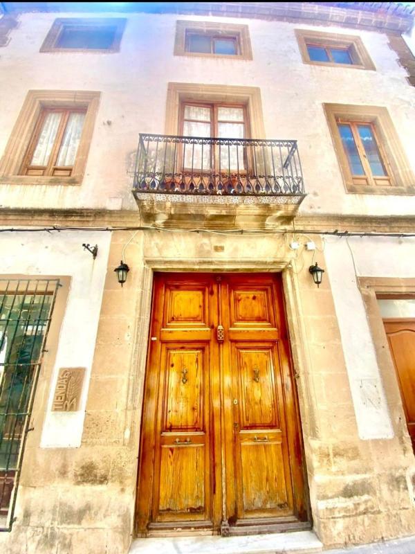 Propiedades en venta y alquiler en España photo 3