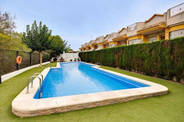 Casa o chalet independiente en Los Balcones - Los Altos del Edén, Torrevieja photo 3