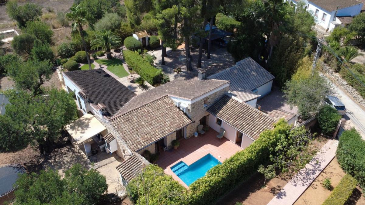 Продажа отдельного шале в Casa o chalet en Jalón, Халон photo 4