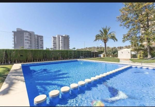 Продажа квартиры на Piso en Calle Callosa d'en Sarrià, Poble Nou - Montiboli, La Villajoyosa / Vila Joiosa, Ла Виллахойоса / Вила Хойоса
thumbnail 3