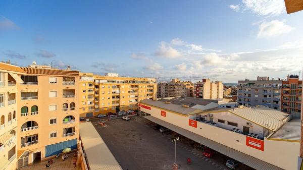 Mansarda na sprzedaż w Ático en Calle Maldonado, El Molino, Torrevieja, Torrevieja thumbnail 3